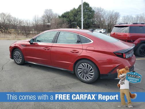 2025 Hyundai SONATA Hybrid SE
