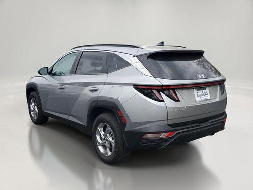 Shimmering Silver 2023 Hyundai TUCSON SEL