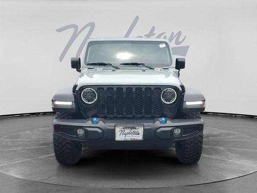 Earl Clearcoat 2023 Jeep Wrangler 4xe Willys
