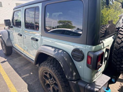 Earl Clearcoat 2023 Jeep Wrangler 4xe Willys