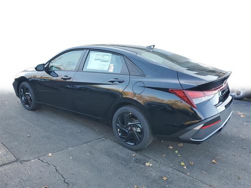 2026 Hyundai ELANTRA Sport