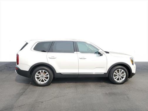 2020 Kia Telluride LX