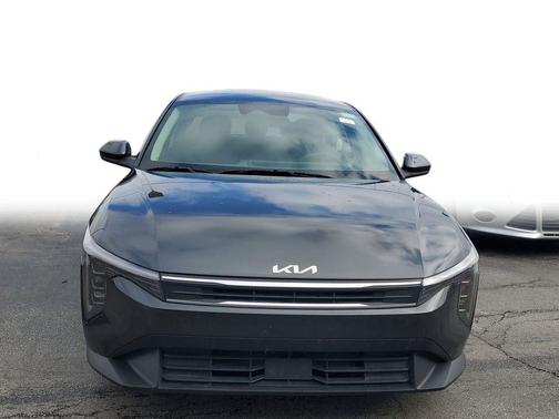 Interstellar Gray 2025 Kia K4 LXS