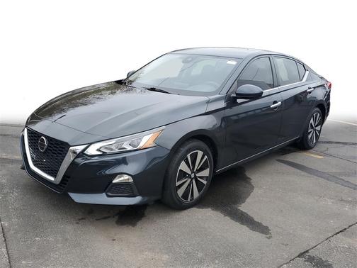 2021 Nissan Altima 2.5 SV