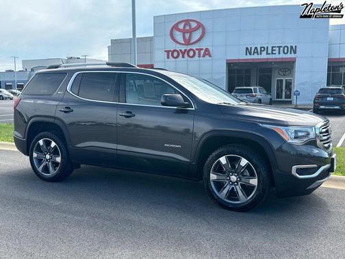 2023 GMC Acadia FWD SLT