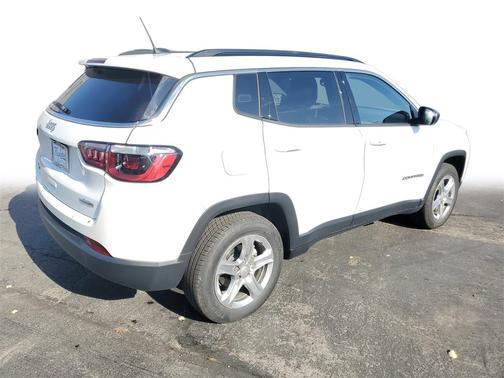 2023 Jeep Compass Latitude