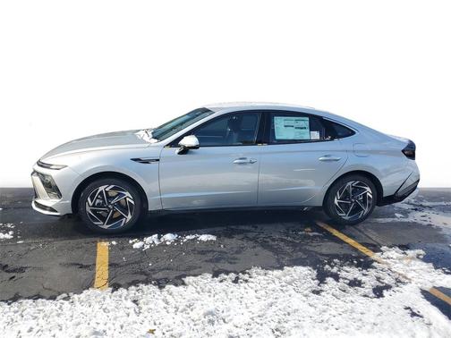 2026 Hyundai SONATA SEL