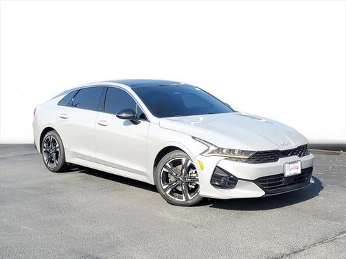 2023 Kia K5 GT-Line