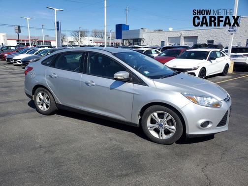 Ingot Silver 2013 Ford Focus SE