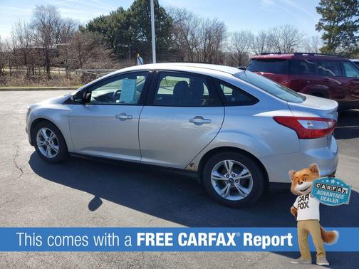 Ingot Silver 2013 Ford Focus SE