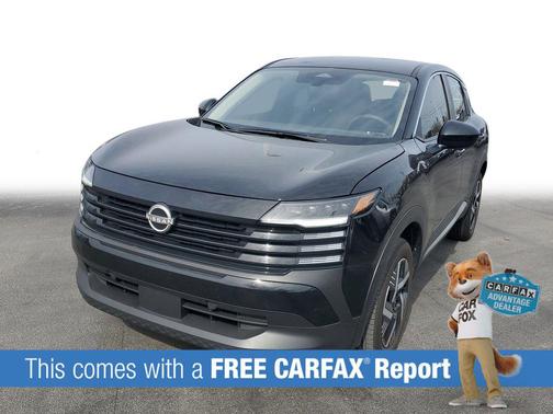 Super Black 2025 Nissan Kicks SV