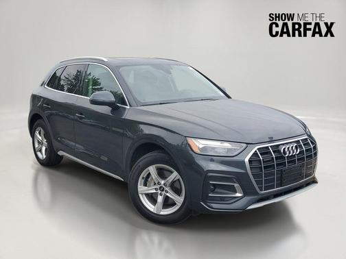 Black Metallic 2021 Audi Q5 45 Premium