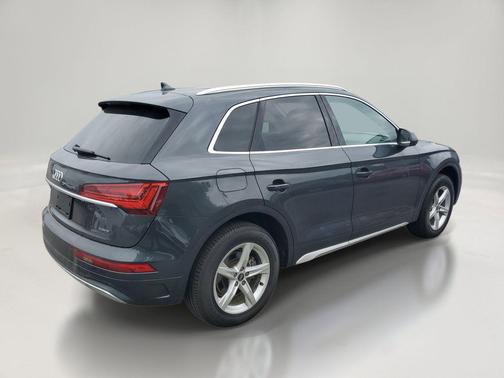 Black Metallic 2021 Audi Q5 45 Premium