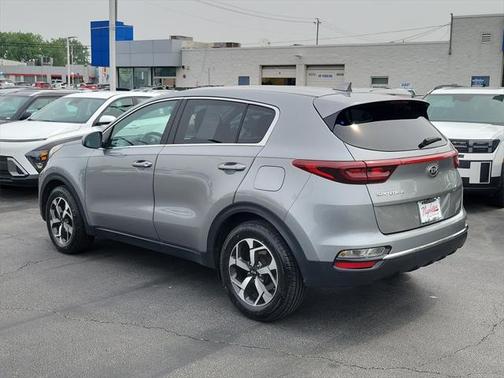 2022 Kia Sportage LX