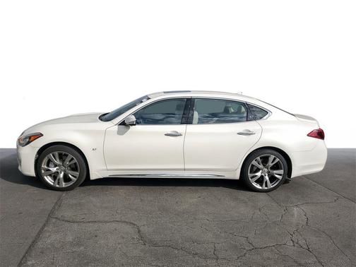 2019 INFINITI Q70L 3.7X LUXE