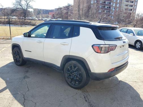 2022 Jeep Compass Latitude