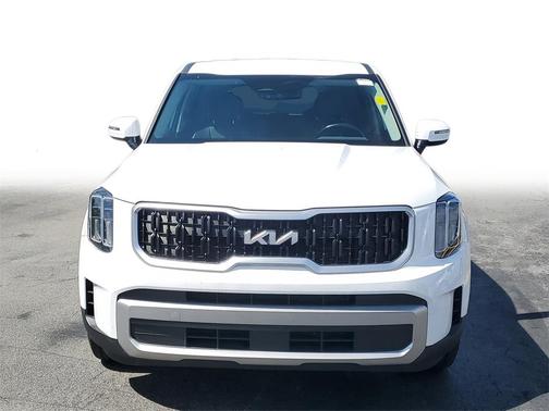 2023 Kia Telluride LX
