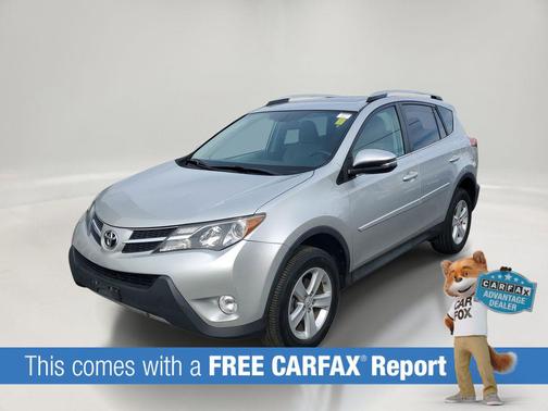 Classic Silver Metallic 2013 Toyota RAV4 XLE