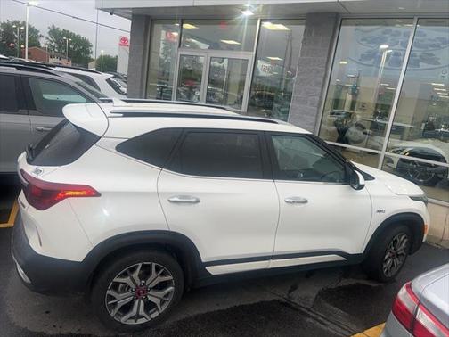 2021 Kia Seltos SX Turbo