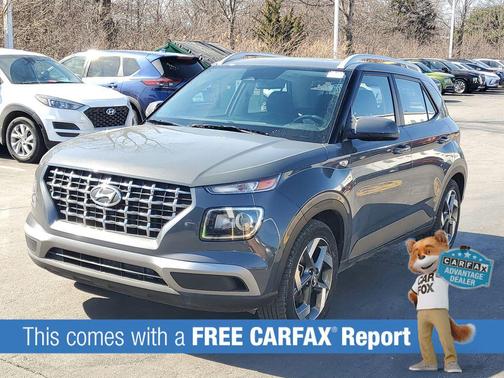 2025 Hyundai VENUE SEL