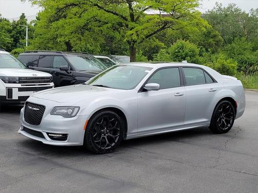2020 Chrysler 300 S
