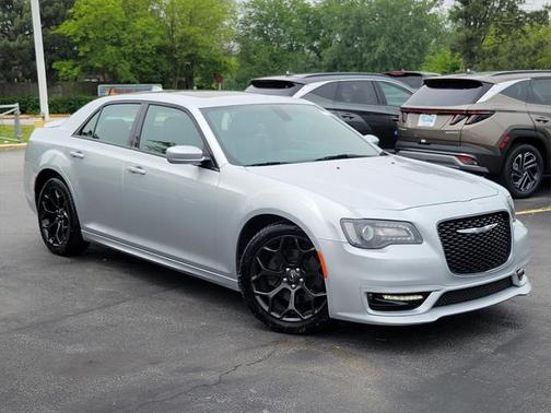 2020 Chrysler 300 S