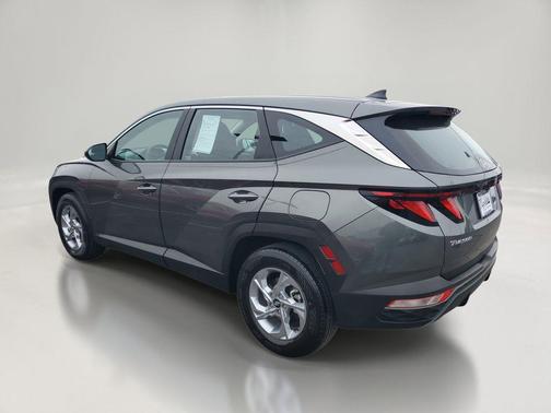 Amazon Gray 2023 Hyundai TUCSON SE