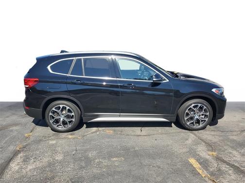 2021 BMW X1 xDrive28i