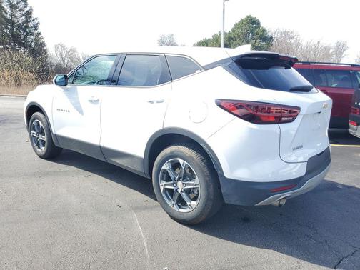 Summit White 2025 Chevrolet Blazer 2LT