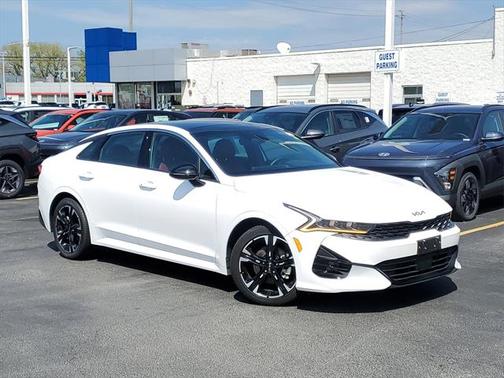 2024 Kia K5 GT-Line