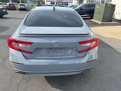 Sonic Gray Pearl 2022 Honda Accord Sport SE 1.5T
