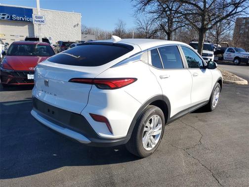 2025 Buick Envista Preferred FWD