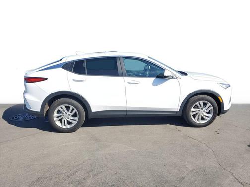 2025 Buick Envista Preferred FWD