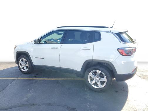 2023 Jeep Compass Latitude