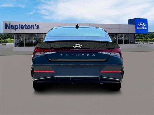 2025 Hyundai ELANTRA Sport