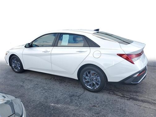 2025 Hyundai ELANTRA HEV Blue