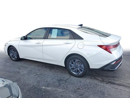 2025 Hyundai ELANTRA HEV Blue