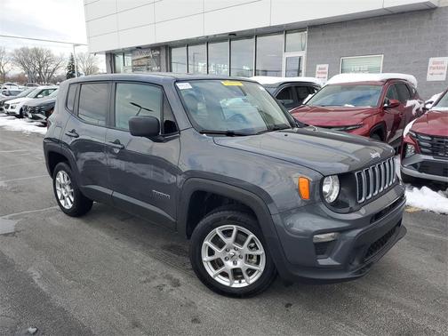 2023 Jeep Renegade Latitude