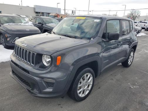 2023 Jeep Renegade Latitude