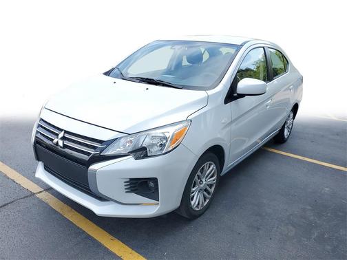 2024 Mitsubishi Mirage G4 LE