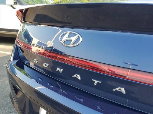 2020 Hyundai SONATA Limited