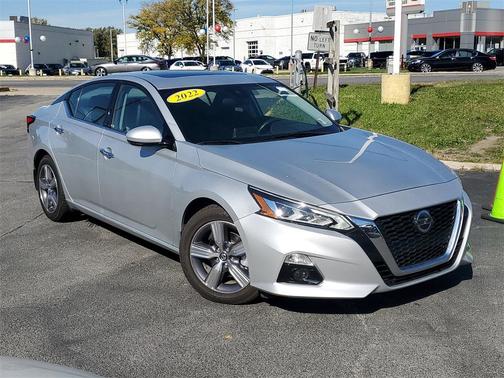 2022 Nissan Altima 2.5 SL
