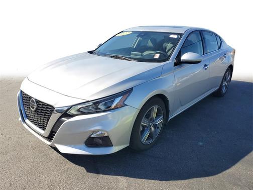 2022 Nissan Altima 2.5 SL