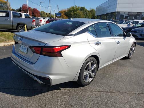 2022 Nissan Altima 2.5 SL