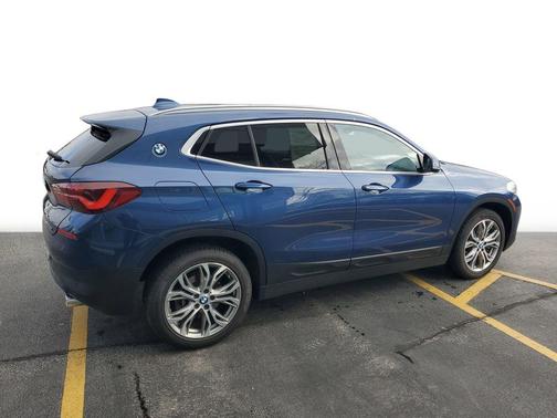 Phytonic Blue Metallic 2022 BMW X2 xDrive28i