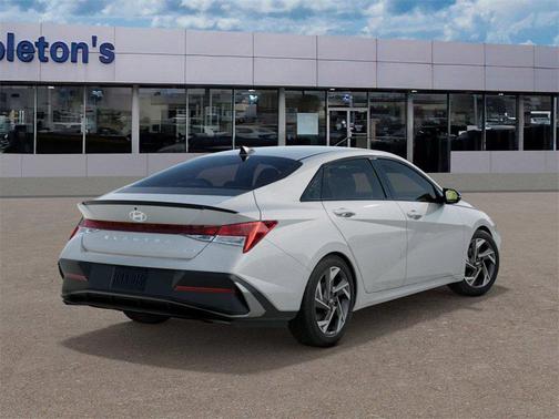 2025 Hyundai ELANTRA HEV SEL Sport
