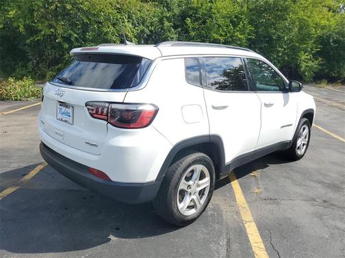 2023 Jeep Compass Latitude