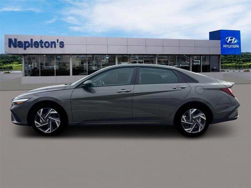 2025 Hyundai ELANTRA Sport