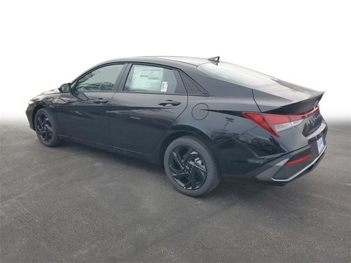 2026 Hyundai ELANTRA Sport