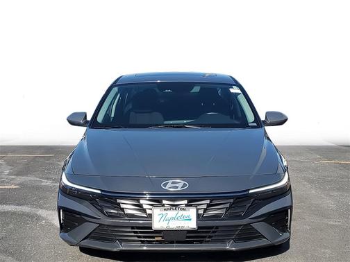 2025 Hyundai ELANTRA SEL